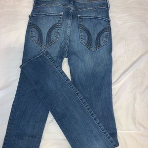 Hollister jeans